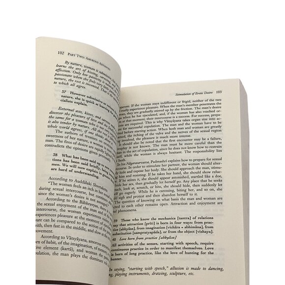 The Complete Káma Sútra By Alain Daniélou 1994 Paperback - Picture 14 of 16